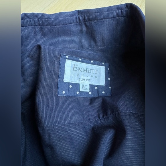 Emmett London Dress Shirt - Picture 5 of 8